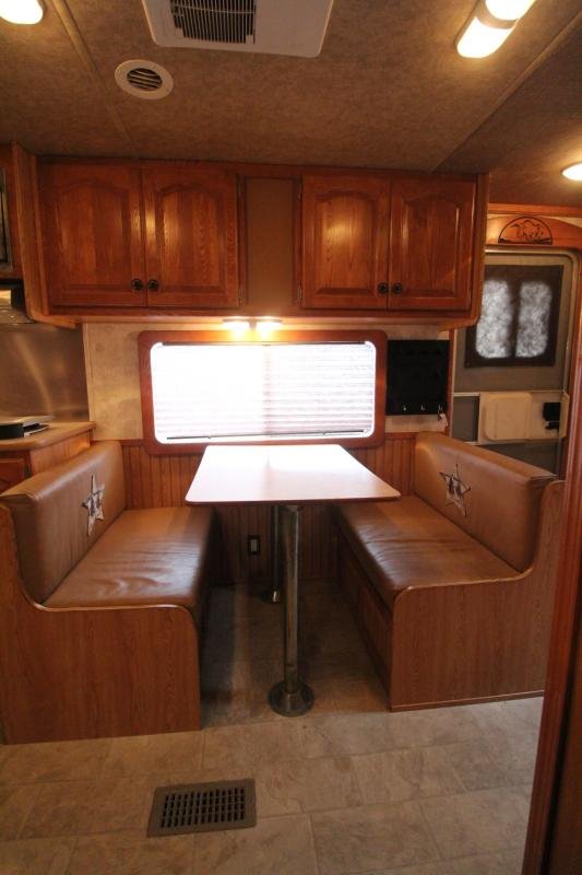 2008 Lakota 8415 w/Slide out 4 Horse Trailer - Image 14