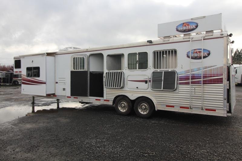 2008 Lakota 8415 w/Slide out 4 Horse Trailer - Image 5