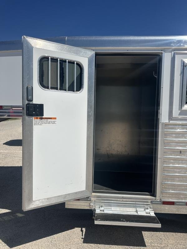 2020 Bloomer 4 Horse Stock Combo Trainer Tack Horse Trailer - Image 4