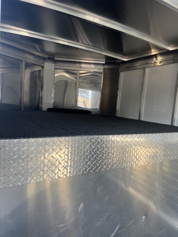 2022 Sundowner 3 Horse Slant GN Trailer - Image 8