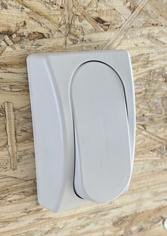 2024 E-Z Hauler 7×24 Aluminum 4-Place Drive In/Out w/Tapered Ramps, Rear Canopy - Image 19