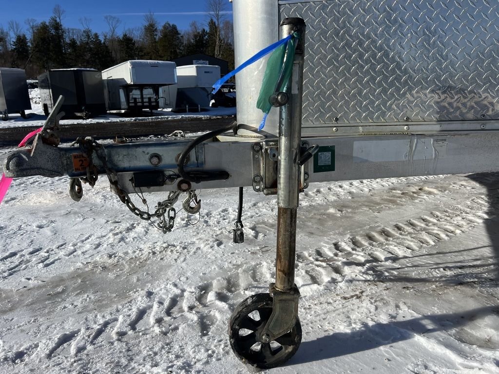 2008 Sno Pro 101x20 Aluminum 4-Place w/Interior Spare Mount, Mats & Guides - Image 19