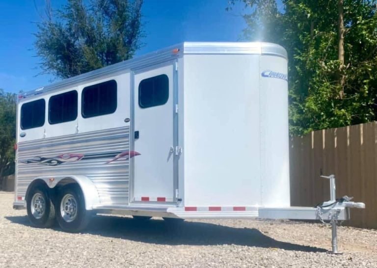 2011 Cimarron 3 Horse Bumper Pull - Image 25