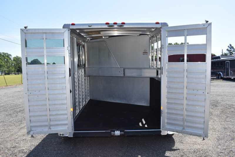 2014 Sundowner 2 Horse Gooseneck Trailer - Image 4