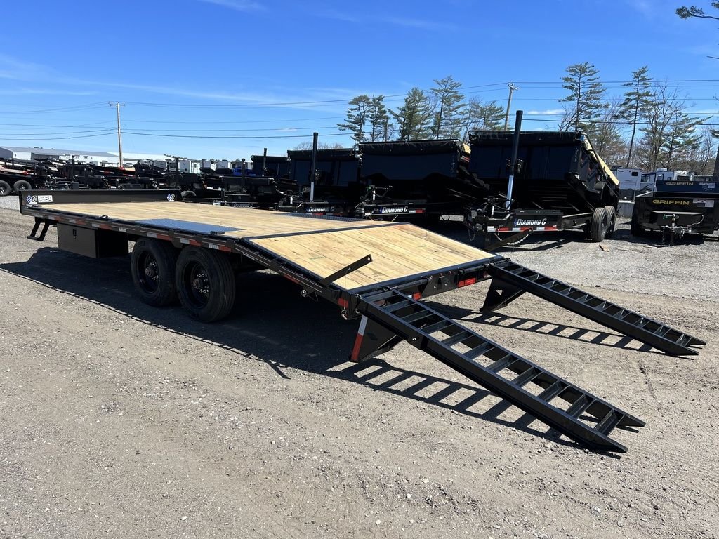 2024 Diamond C 8.5x20 20K Deckover Equipment Trailer w/ 72โ Flip-Knee Ramps - Image 3