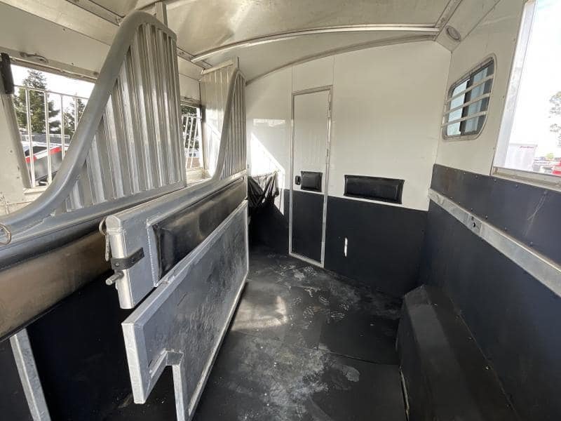 2008 4-Star Trailer 4 horse 12ft Outlaw LQ - Image 13