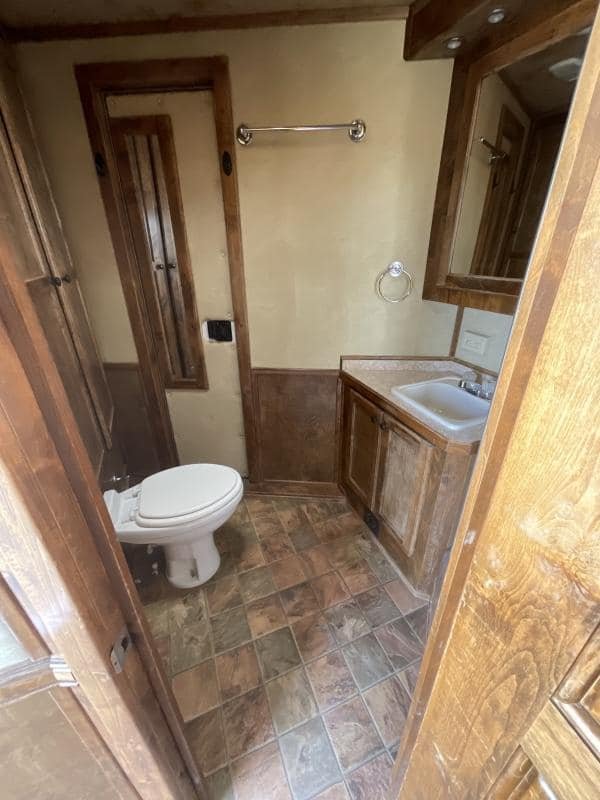 2008 4-Star Trailer 4 horse 12ft Outlaw LQ - Image 53