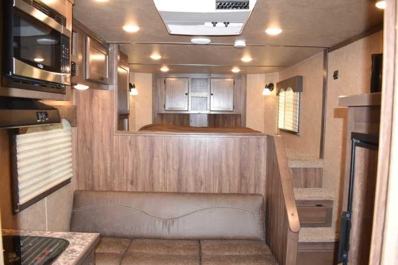 2022 Lakota Charger LQ 2 Horse Trailer with 9' Short Wall - Image 10