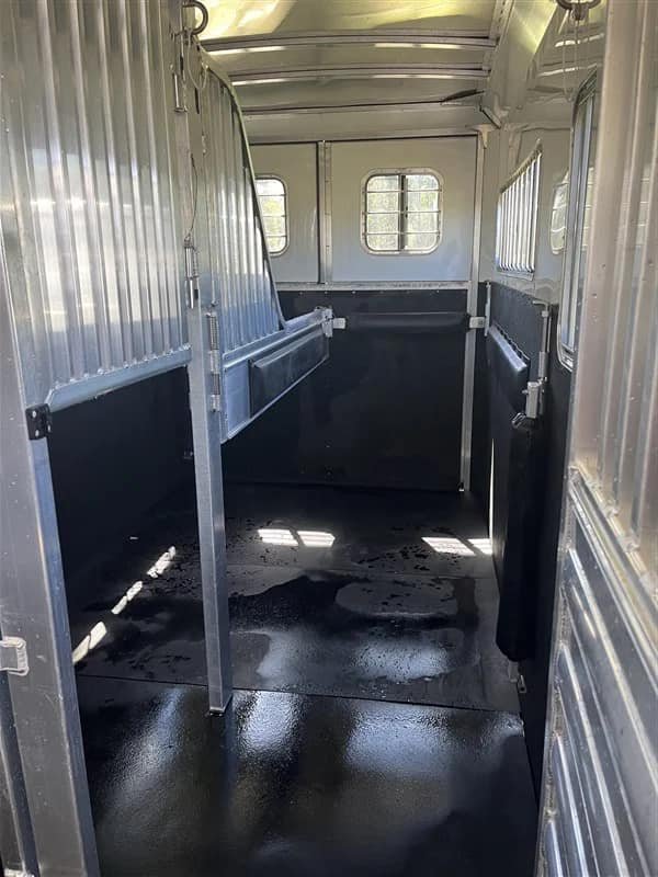 2019 4 Star 2+1 GN - Image 14