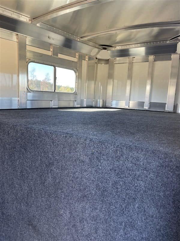 2019 4 Star 2+1 GN - Image 26