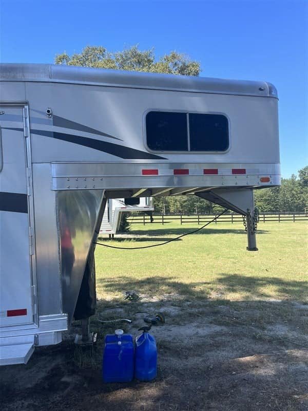 2019 4 Star 2+1 GN - Image 9