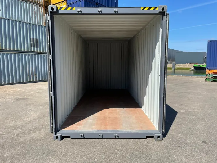 20ft Shipping Container HC - Image 11