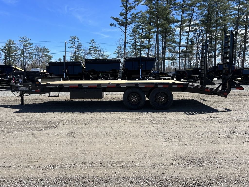 2024 Diamond C 8.5x20 20K Deckover Equipment Trailer w/ 72โ Flip-Knee Ramps - Image 4