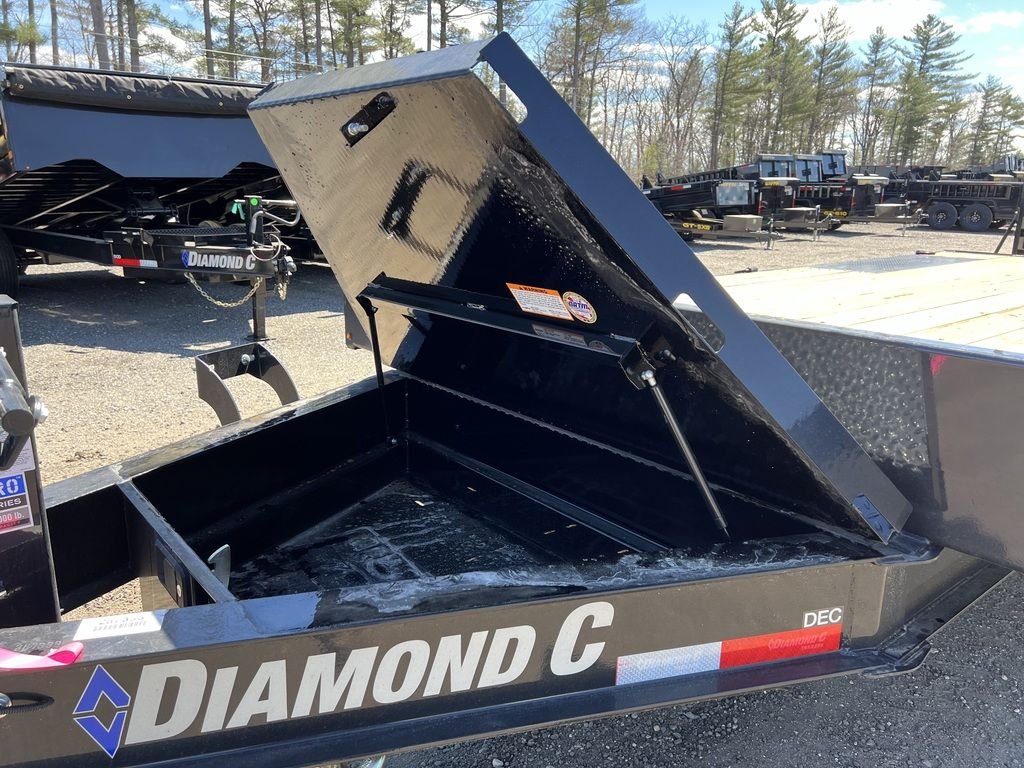 2024 Diamond C 8.5x20 20K Deckover Equipment Trailer w/ 72โ Flip-Knee Ramps - Image 13