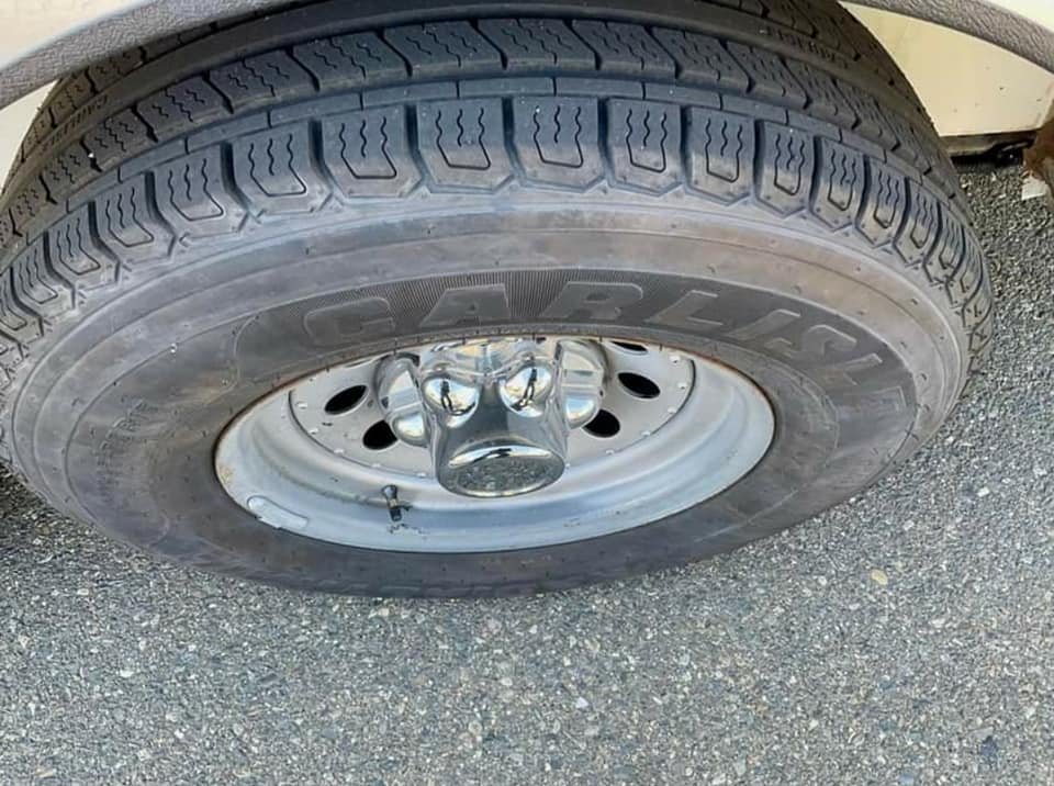 1999 Sundowner 3 Horse Trailer - Image 20